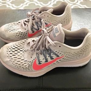 Nike Zoom Winflo 5